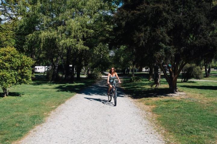 The Camp - Danau Hawea Bagian luar foto